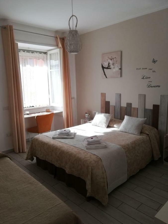 Bed and Breakfast Il Frangipane Formia Exteriér fotografie